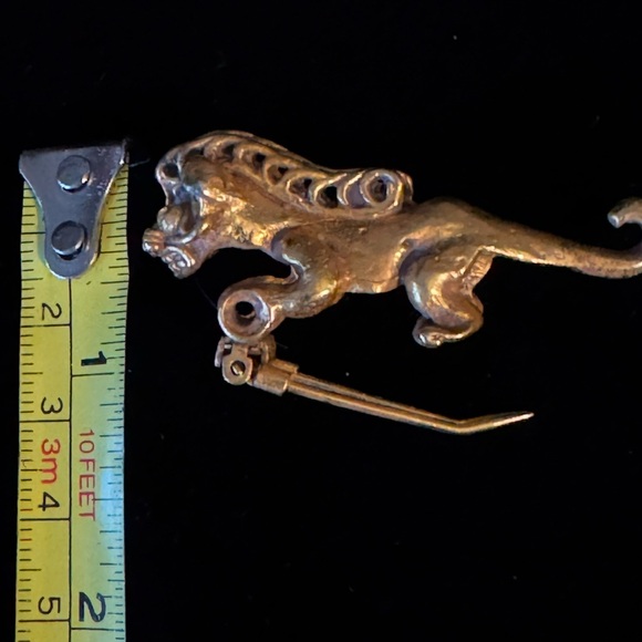 Vintage Gold Foo Lion/Shishi Fur Clip marked ALVA STUDIOS - Picture 7 of 8